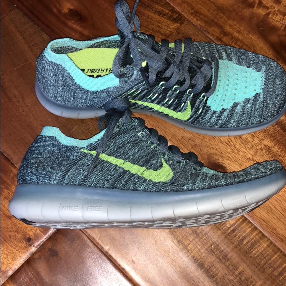 Nike Free Rn Flyknit